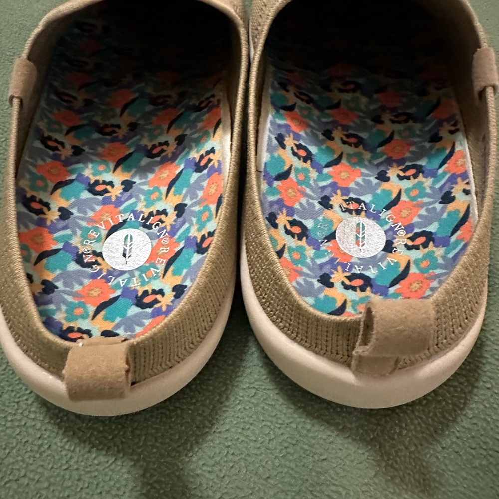 REVITALIGN Tan Mules Women’s Size 10M - Picture 2 of 4
